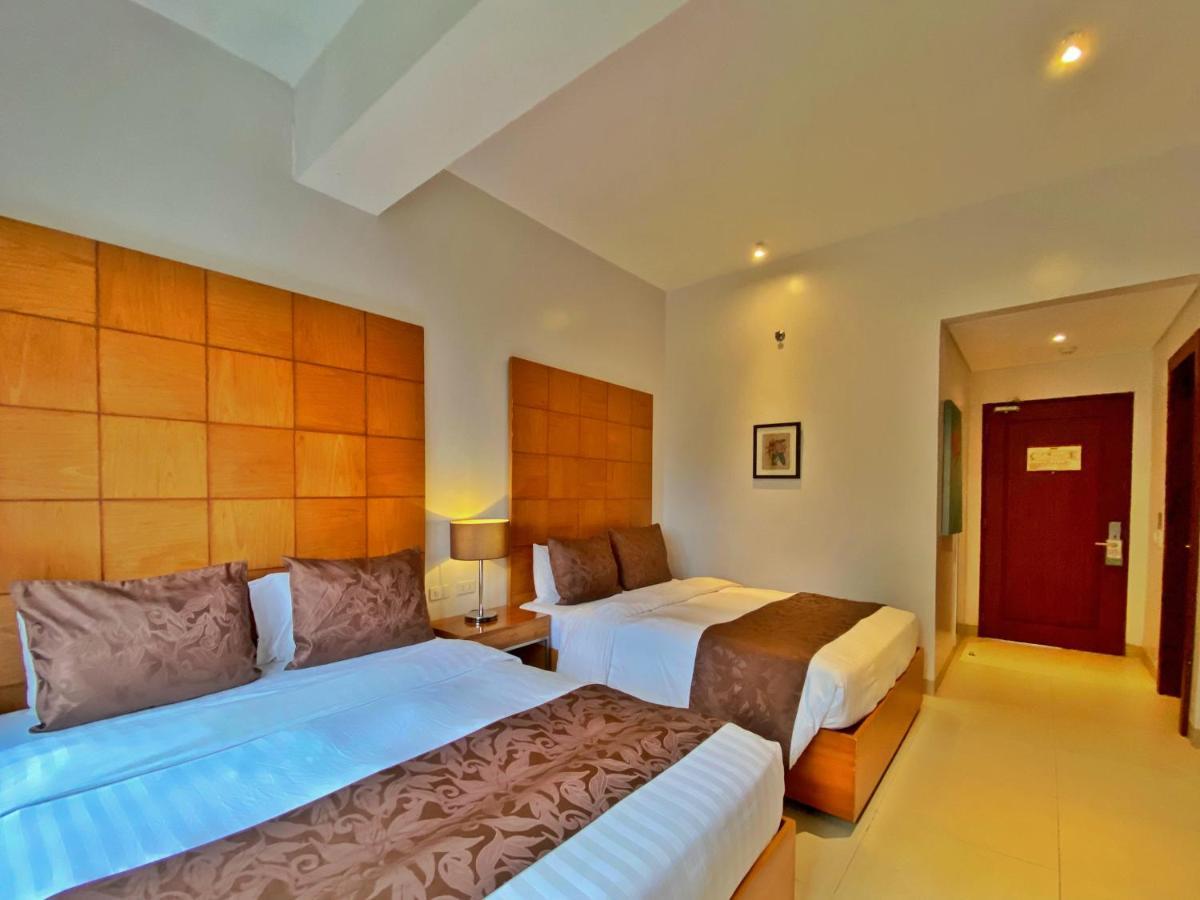 Aloha Boracay 3*