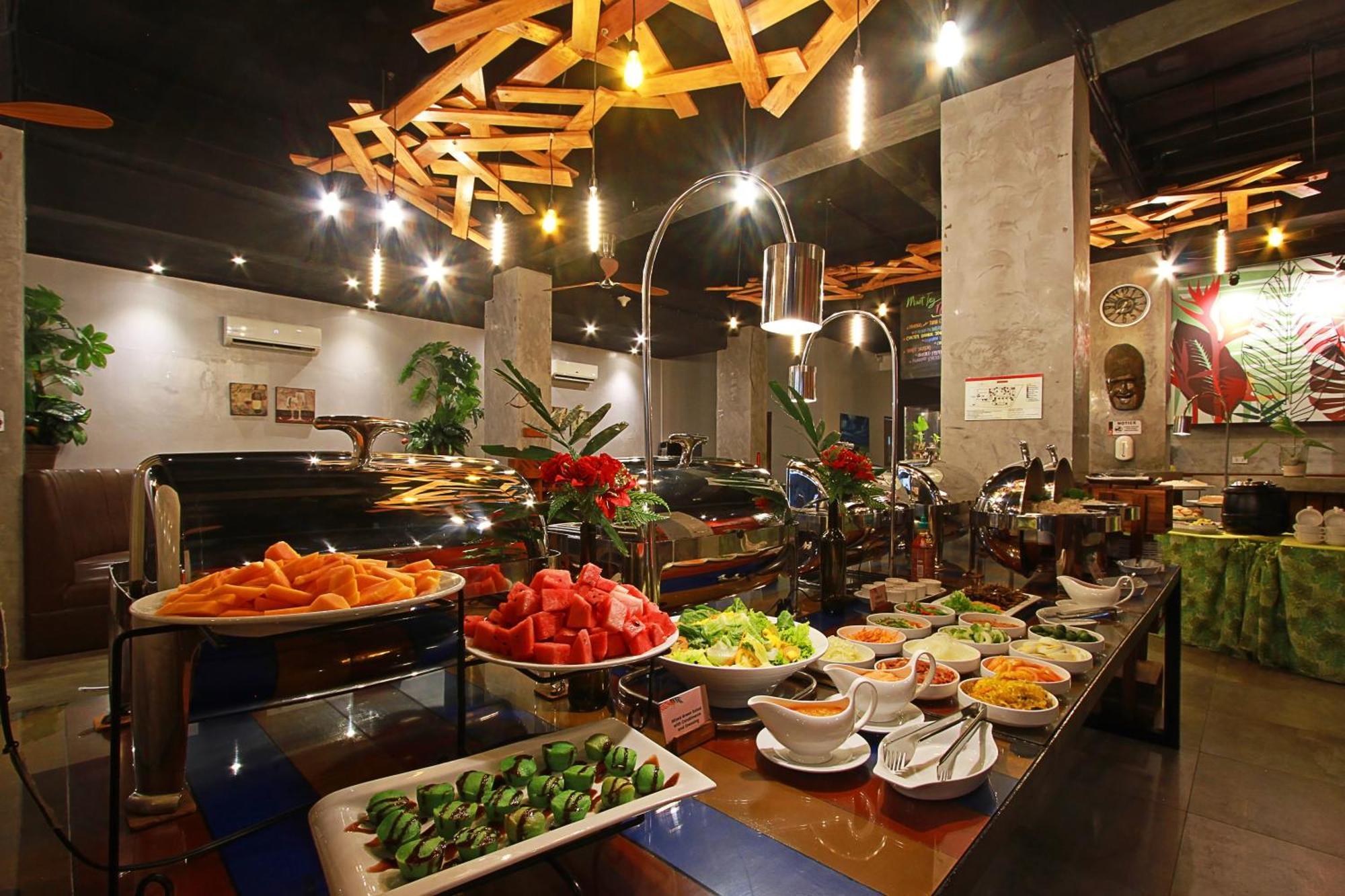 Aloha Boracay Hotel 3*